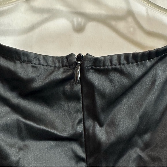 Simplee Plus Black Satin Deep V-neck Twist Front Mini Bodycon Dress 2XL - Picture 10 of 12